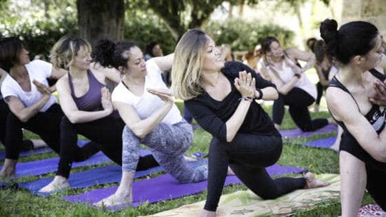 Yoga, Cosa Indossare per una Pratica Comoda