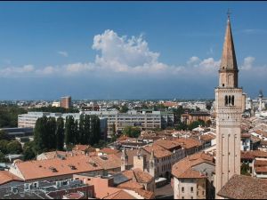 Corso Insegnanti Yoga Pordenone