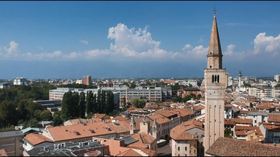 Corso Insegnanti Yoga Pordenone