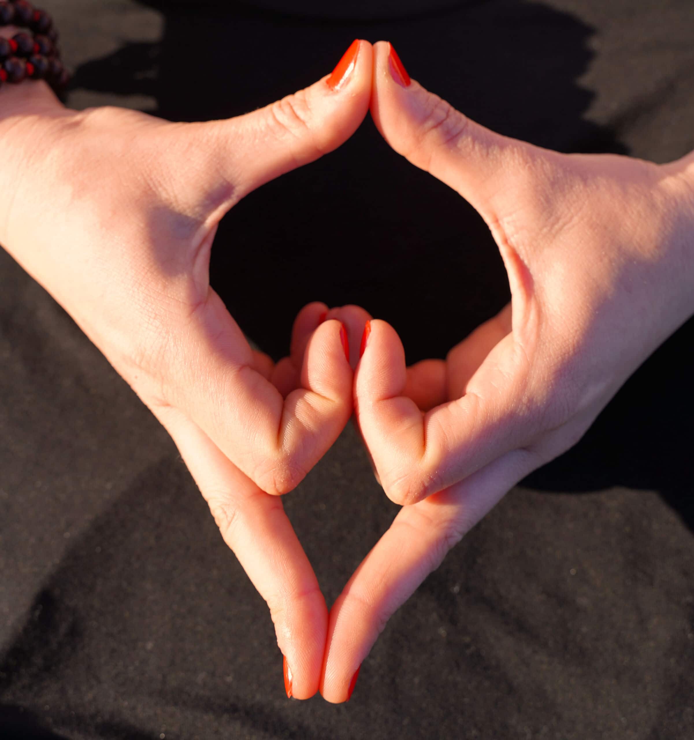 AJNA CHAKRA MUDRA