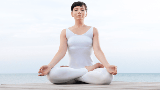 Padmasana, tutto sulla posizione Yoga del Loto