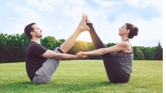 Yoga di coppia: Guida alle posizioni in due (Parte 3)