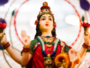 Dea Lakshmi:  Shakti dell’abbondanza e della buona sorte