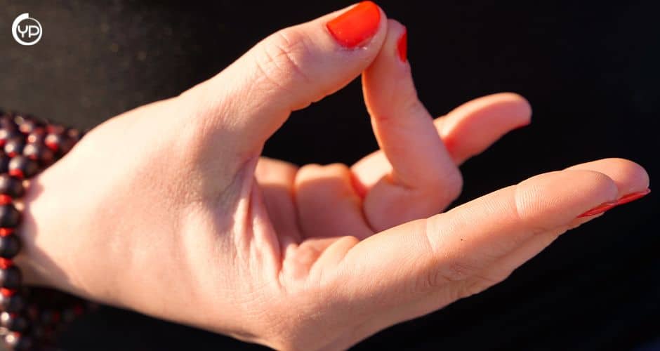 Prithivi Mudra o Surya Ravi Mudra